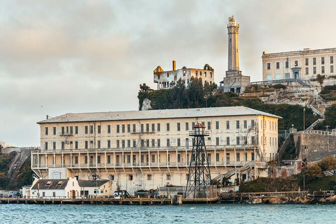 2-Day Alcatraz Visit + Golden Gate Bridge Bike Tour - Alcatraz Island, cellblocks and wide-open bay views