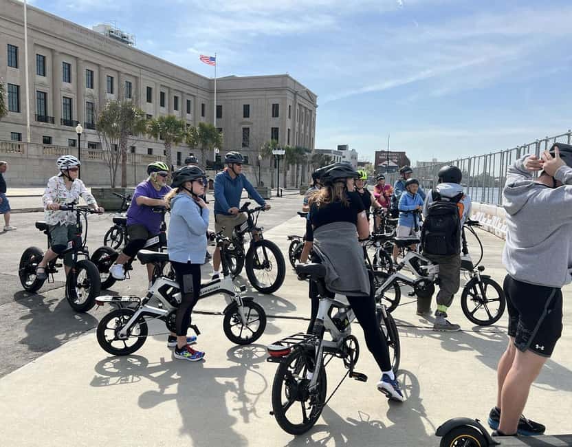 2-Hour, 45-Minute Tour de Wilmington E-Bike Tour - A 30-minute pause in the Soda Pop District