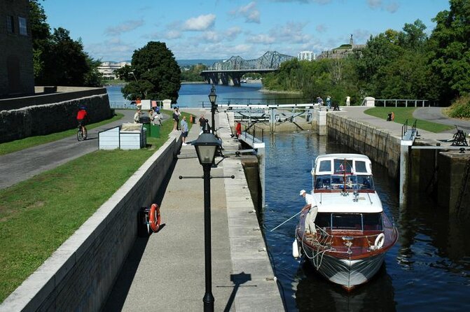2-Hour Ottawa Express City Bike Tour - Why a bicycle is a smart way to see Ottawa