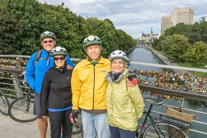 2-Hour Ottawa Express City Bike Tour - The National War Memorial and Ottawa’s civic center