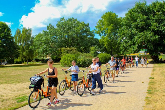 3-hour Copenhagen City Highlights Bike Tour - The Little Mermaid and the ride back