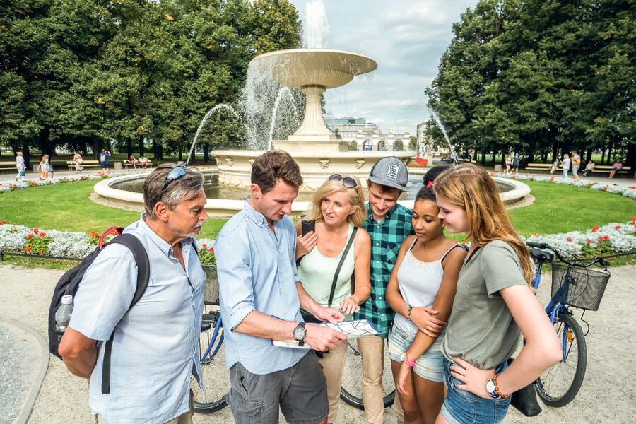 3-Hour Guided Cycling Tour of Warsaw - The Royal Route and Warsaw’s public monuments