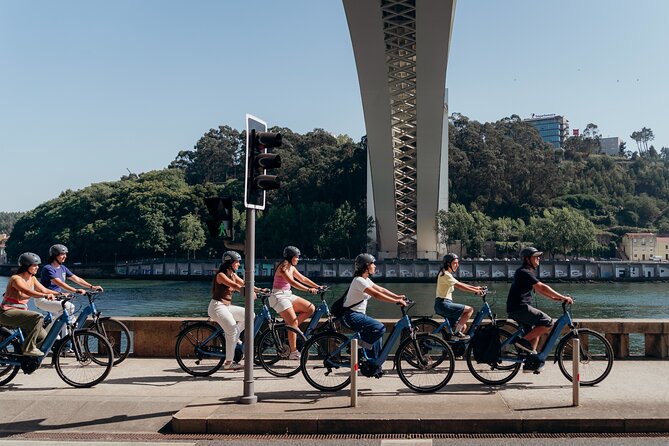 3-Hour Porto Highlights on a Electric Bike Guided Tour - The traffic question you should take seriously