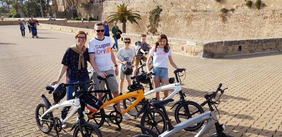 3 Hours Historic E-Bike Tour in Palma de Mallorca - Starting near Porto Pi