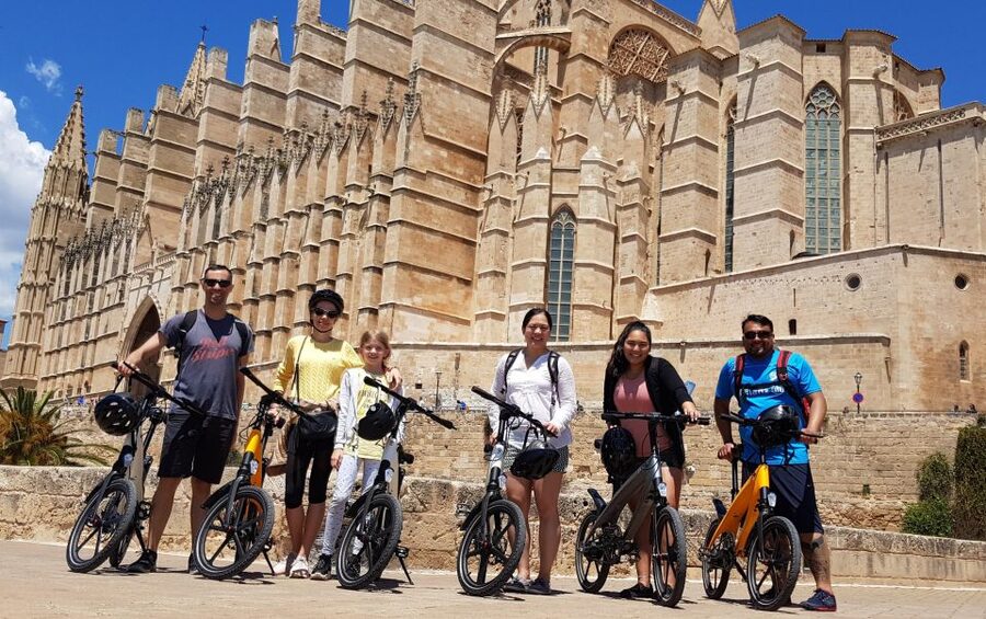 3 Hours Historic E-Bike Tour in Palma de Mallorca - Who should book, and who should skip it