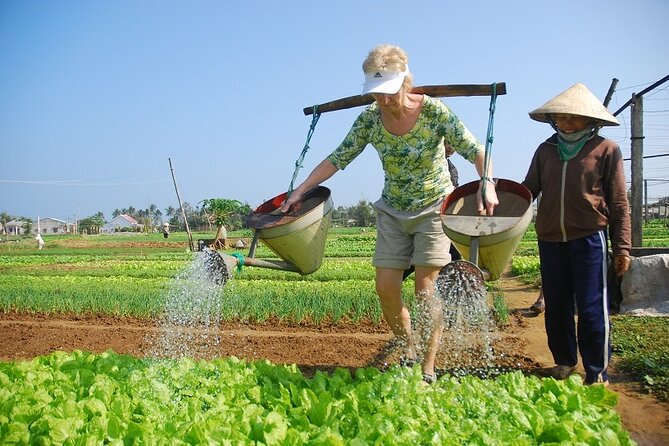 3 Hours Hoi An Countryside Bicycle Tour - Leaving Hoi An by bicycle