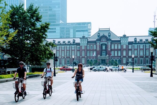 3h Tokyo E-Bike Tour: Hidden Gems, and Local Life with guide - Ginza back streets and the food life of Tsukiji