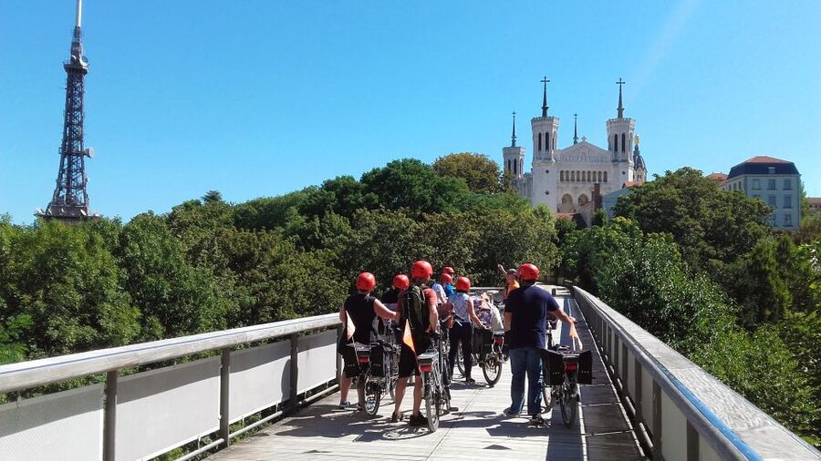 4h Complete Lyon Experience - E-Bike, Tasting & Walk - Key points to know before booking