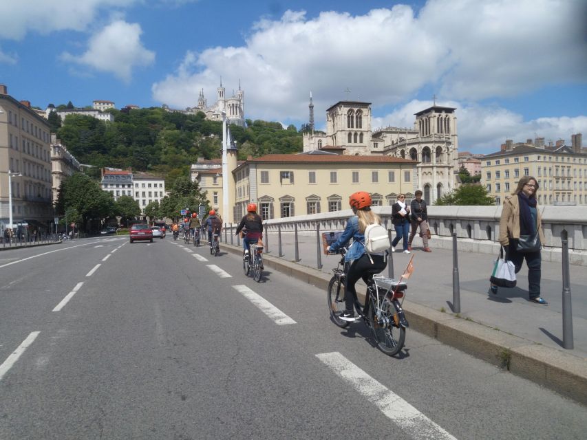 4h Complete Lyon Experience - E-Bike, Tasting & Walk - Why this is a smart first look at Lyon