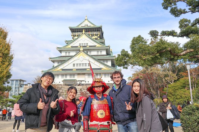 5-Hour Osaka Bike Tour to the Neighborhood of Osaka Castle - Riding into Osaka Castle Park