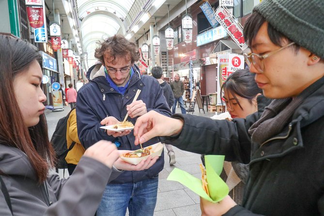 5-Hour Osaka Bike Tour to the Neighborhood of Osaka Castle - Food breaks that make the schedule work