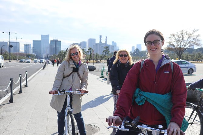 5-Hour Tokyo & Edo Hidden Gem Bike Tour with Lunch - Crossing the Sumida River toward Ryogoku