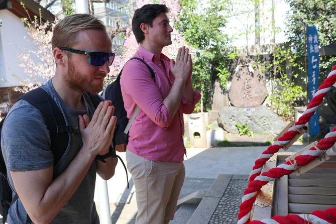5-Hour Tokyo & Edo Hidden Gem Bike Tour with Lunch - Fukagawa Fudo-son and the Goma-taki fire ritual