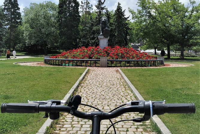 Adventure bike tours in Sofia - Sofia Synagogue, Central Mosque, and Roman Serdika