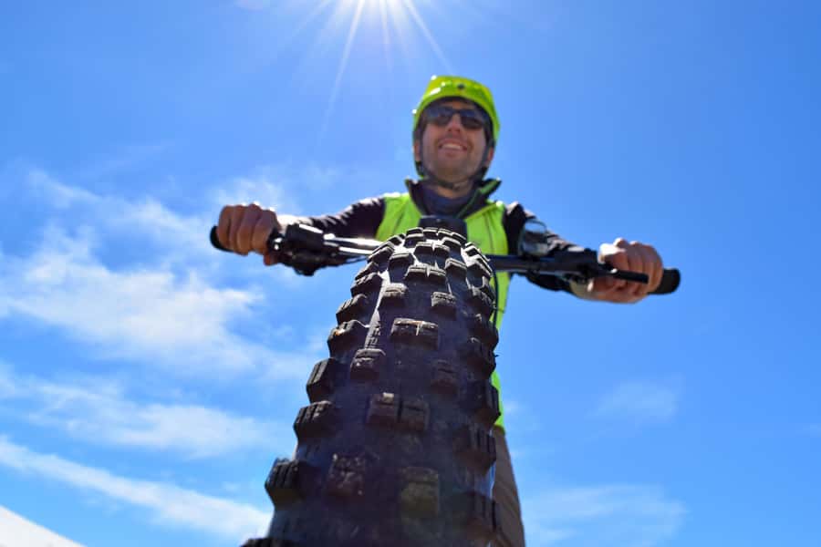 Akaroa: Guided Electric Mountain Bike Tour-Lava Loop - Crater-rim views over the harbour