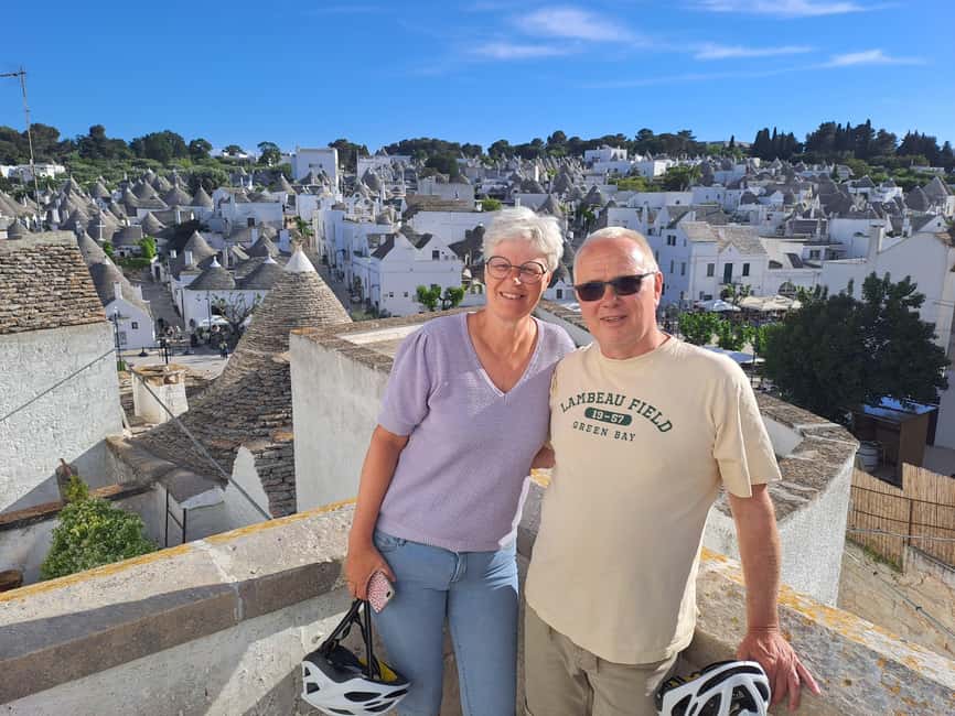 Alberobello: e-bike tour and orecchiette class - Seeing wheat become flour at a family-run mill