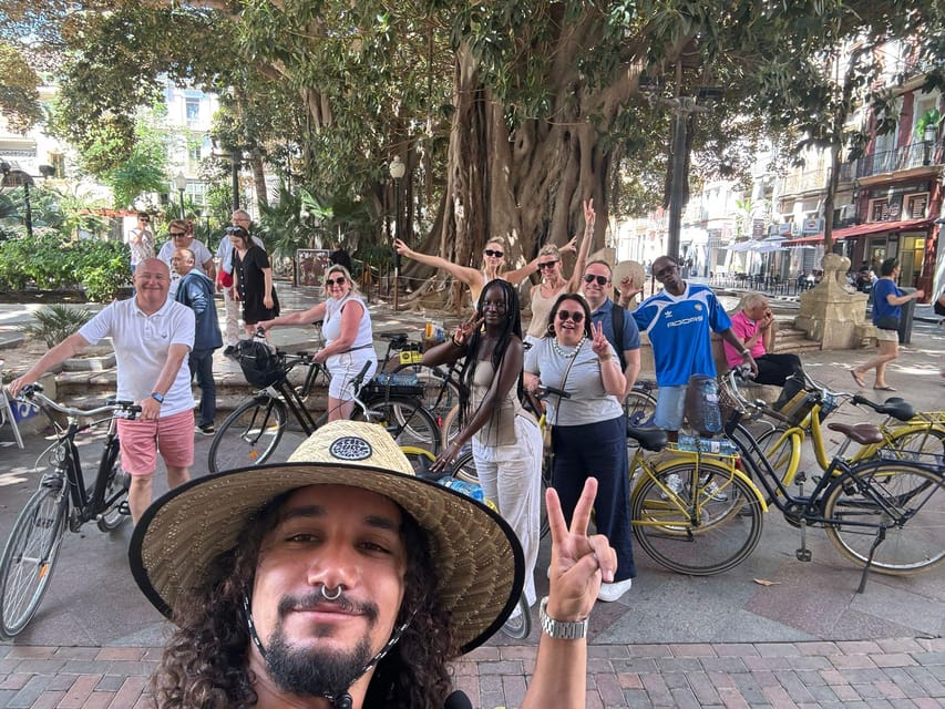 Alicante: City and Beach Bike Tour - Key points at a glance