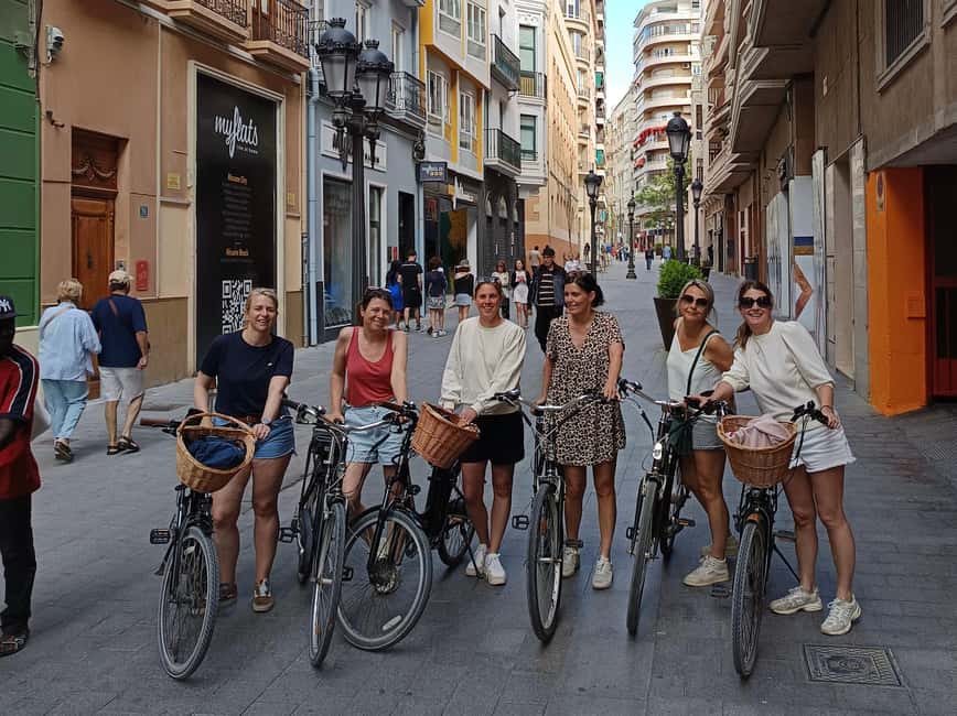 Alicante City Bike Tour. Only Small groups - Alicante’s Old Town and Plaza de los Luceros