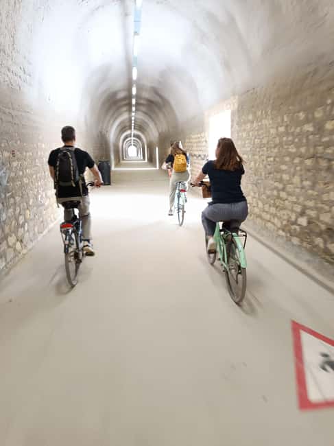Alicante City Bike Tour. Only Small groups - El Postiguet Beach and La Explanada