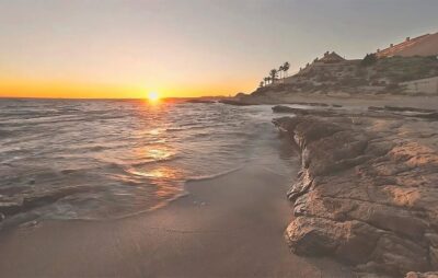 E-Bike, Snorkeling and Paddle Surf Tour
