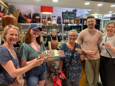 Guided Tapas Tour by Bike with Tastings