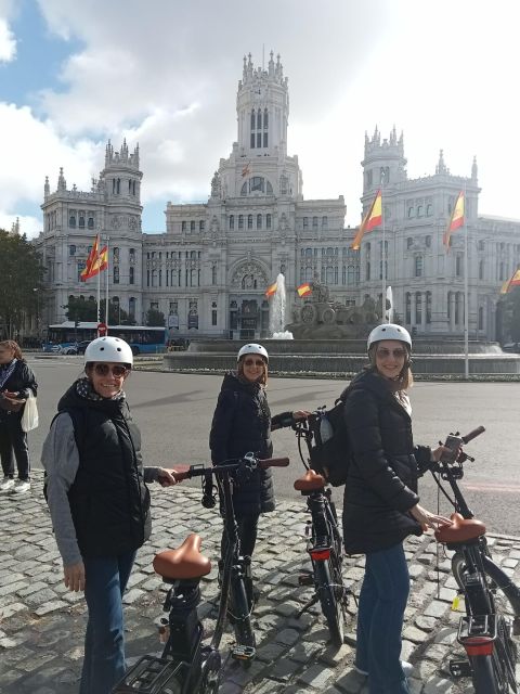 All Madrid: Private Electric Bike Tour around the city - Temple of Debod and the final city view