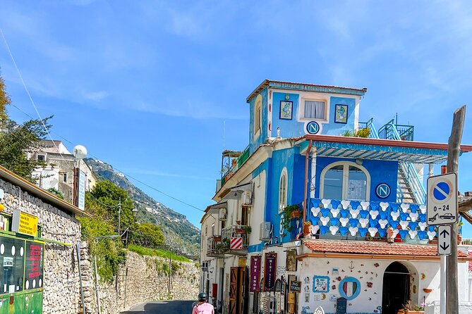 Amalfi coast: E-bike tour from Sorrento to Positano - Guide support and group size