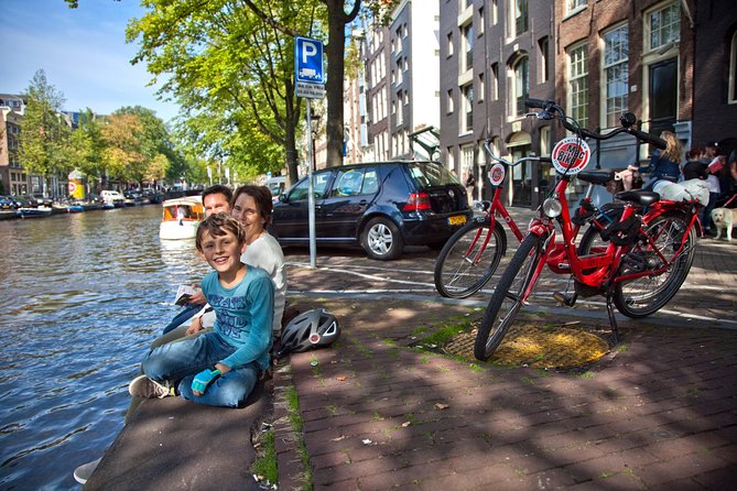 Amsterdam: Bike Rental - Why a bicycle is the right way to see Amsterdam