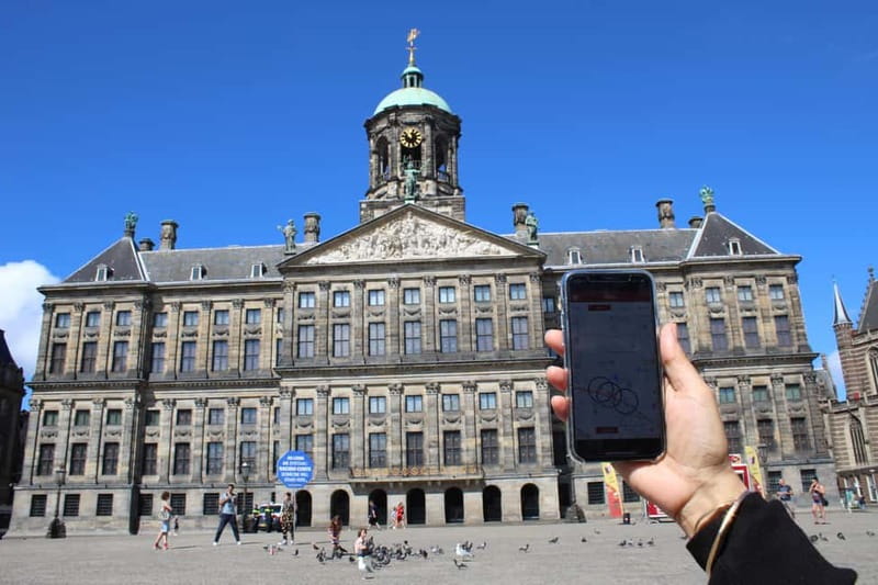 Amsterdam:: Bike Rental with Free Self-Guided Tour - Why a bike is the right key to Amsterdam