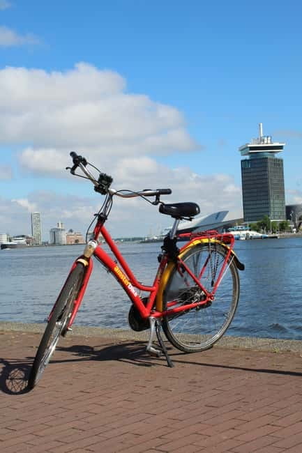 Amsterdam:: Bike Rental with Free Self-Guided Tour - Who will enjoy this rental most?