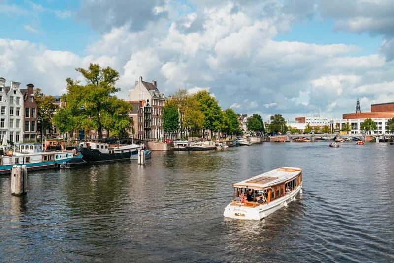 Amsterdam Bike Tour in Small Group + Optional Canal Cruise - Museumplein for Art and Open Space