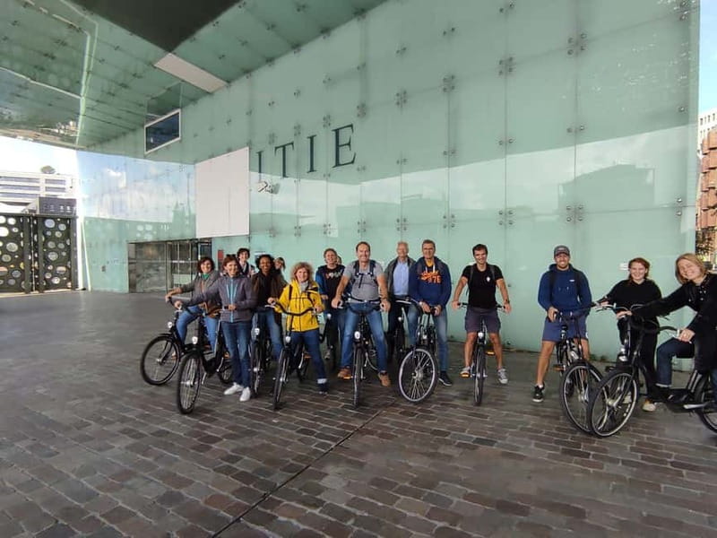 Amsterdam bike tour with a French-speaking guide local! - What the guide adds in French