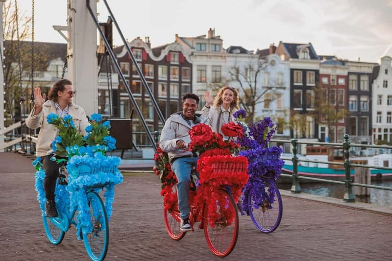 Amsterdam: City Centre, Guided Bike Tour on Flower Bikes - Key things to know before you book