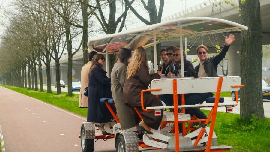 Amsterdam: Dutch Beer Bike Blast Tour with Onboard Bar - What the 3.7 Rating Tells You