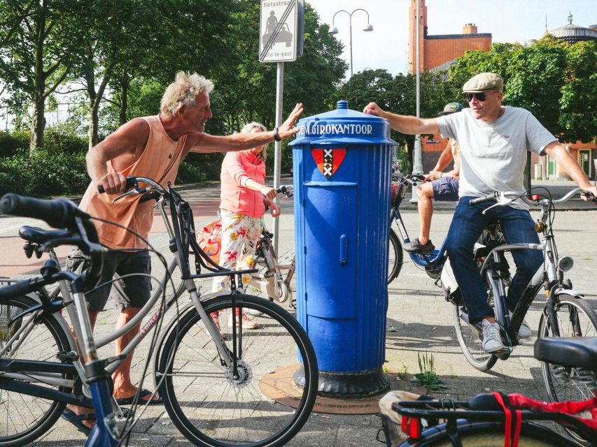 Amsterdam: Explore the City Highlights by Bike - Why a bicycle is the right introduction to Amsterdam