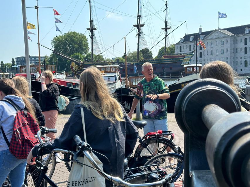 Amsterdam: Explore the City Highlights by Bike - The Canal Belt and leaning canal houses