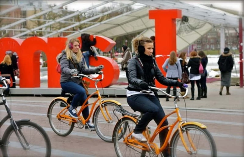 Amsterdam: Private Bike Tour - Starting from your hotel in central Amsterdam