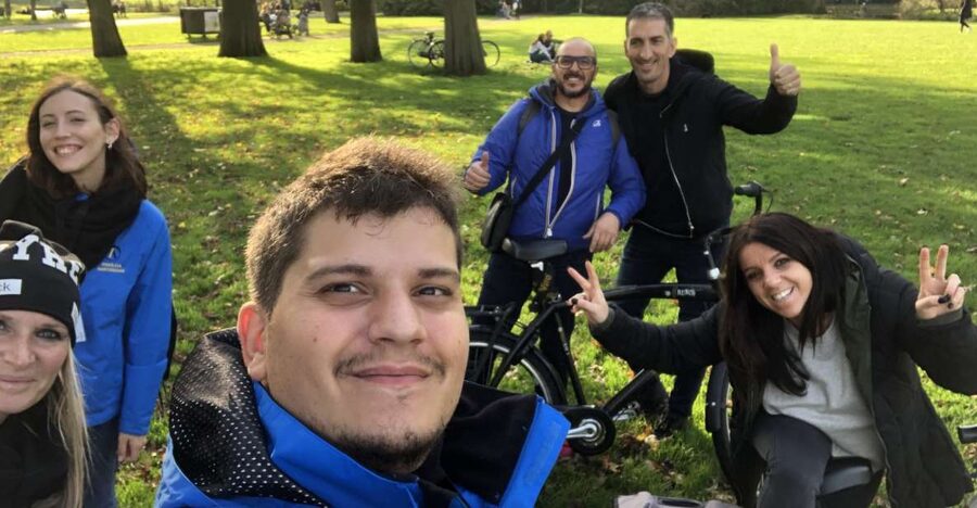 Amsterdam: Private City Bike Tour in italian - Westerpark and Vondelpark Add Breathing Room