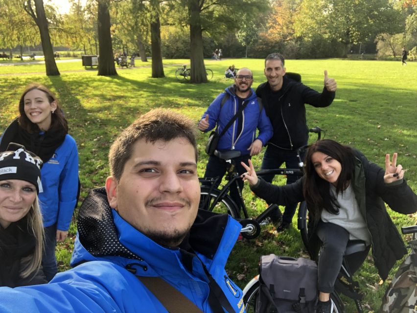 Amsterdam: Private City Bike Tour in italian - Museumplein’s Concertgebouw, Rijksmuseum, and Van Gogh Museum