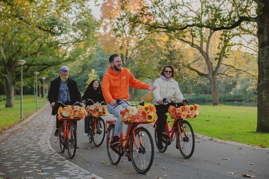 Amsterdam: Top Highlights Guided Bike Tour - Key points to know before you book