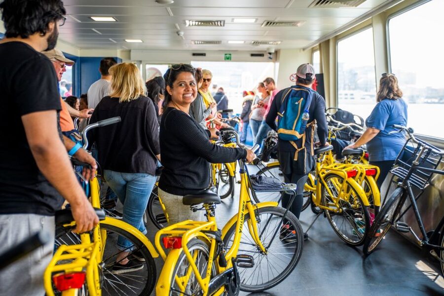 Amsterdam: Waterland District Countryside Villages Bike Tour - Why Waterland makes a fine half-day escape