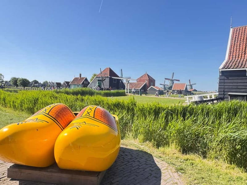 Amsterdam: Zaanse Schans Windmills & Zaandam E-Bike Tour - Returning through Amsterdam and NDSM Werf