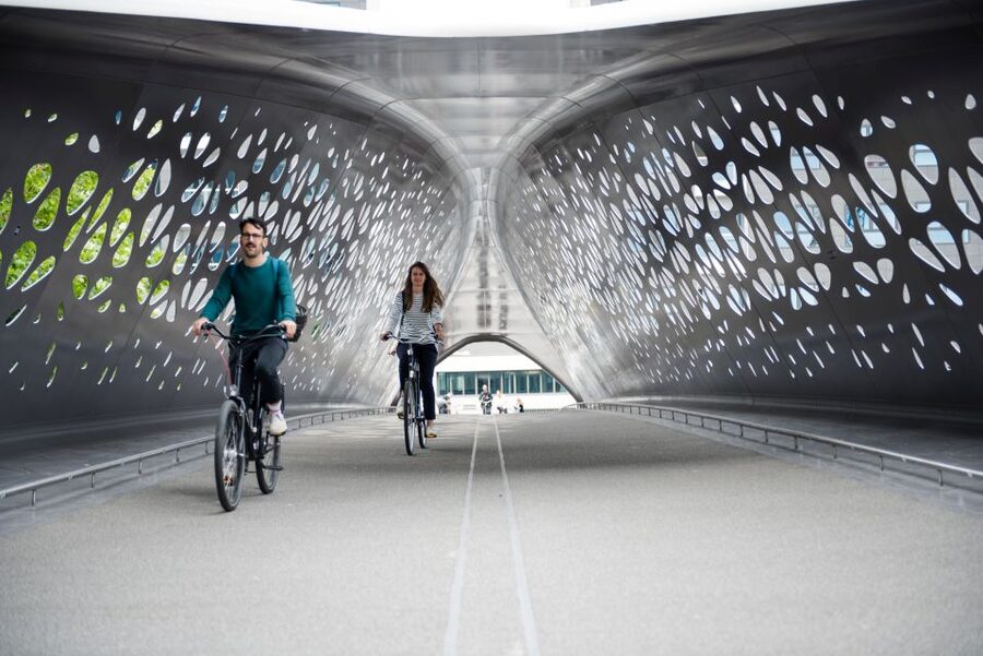 Antwerp: Guided Bike Tour - Groen Kwartier and the Southern Route