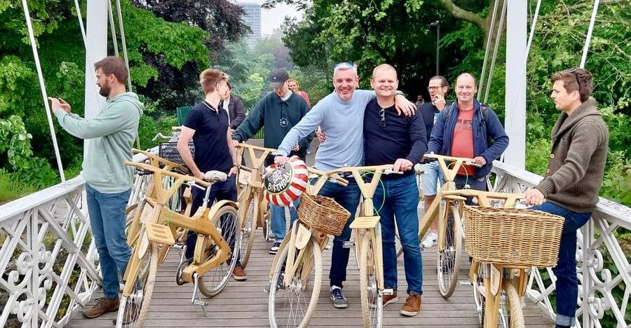 Antwerp: The Big 5 City Highlights by Wooden Bike - Central Station and the Royal Museum area