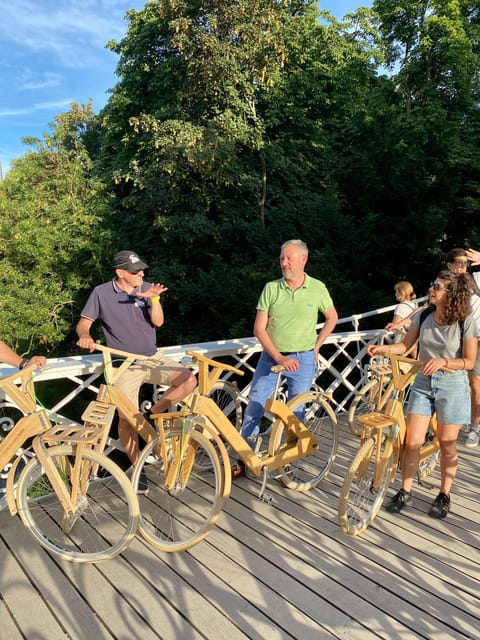 Antwerp: The Big 5 City Highlights by Wooden Bike - What the guide adds to the ride