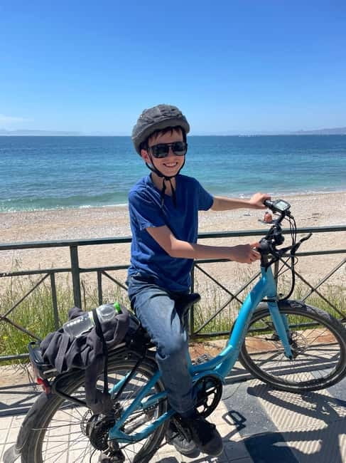 Athens: Electric Bike Seaside Tour with Guide - Trocadero and the Averof Museum