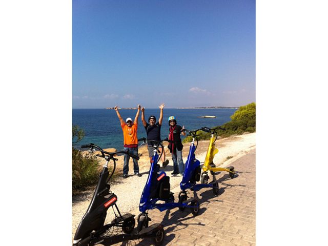 Athens Riviera Trikke Bike Tour & Vouliagmeni Lake - Reaching Vouliagmeni Lake