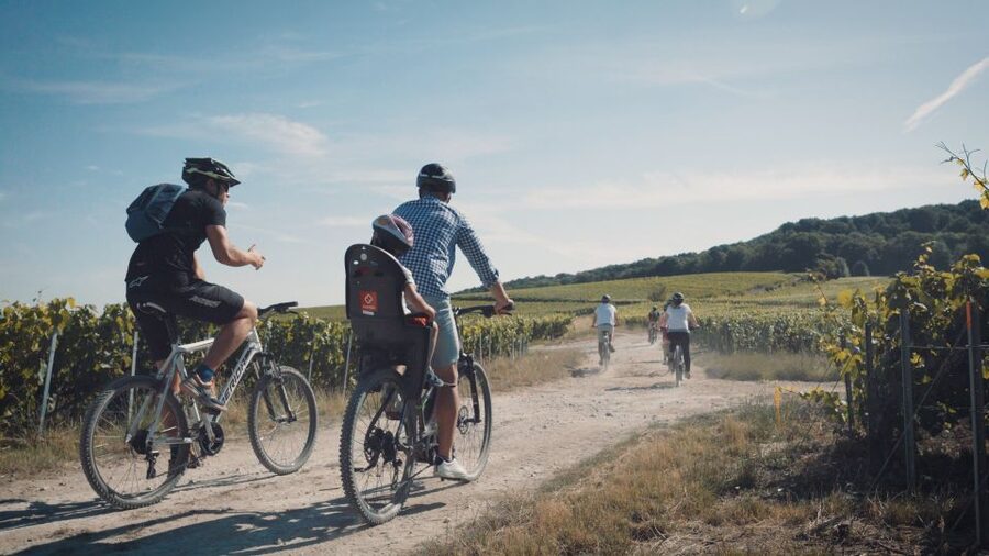 Au départ de REIMS : Ebike tour with a local guide ! - A champagne bar stop with a view
