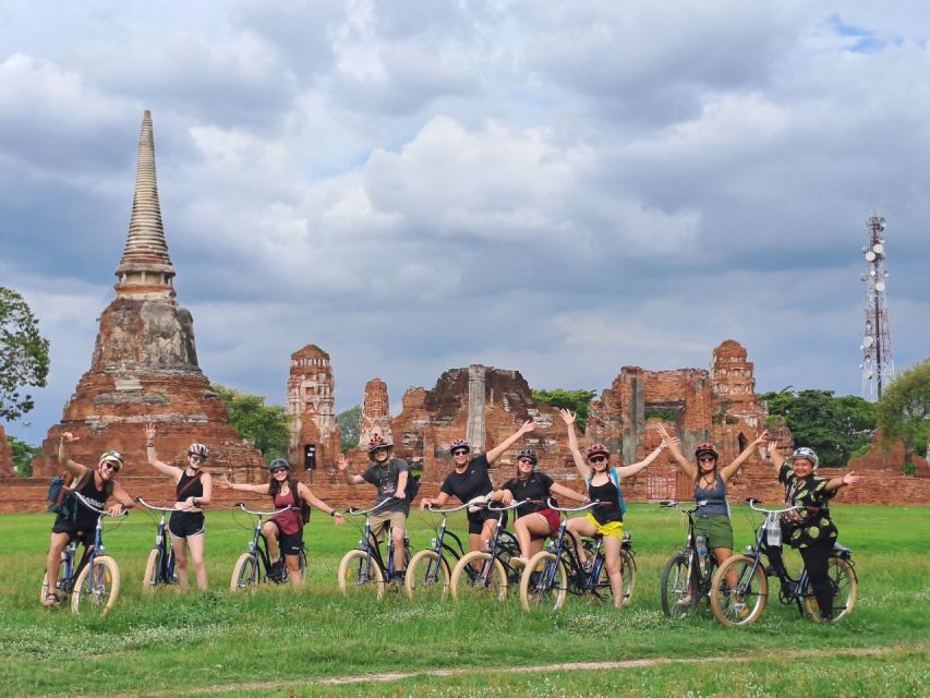 Ayutthaya City and Historical Park Bike Tour - Wat Phra Sri Sanphet and the royal grounds