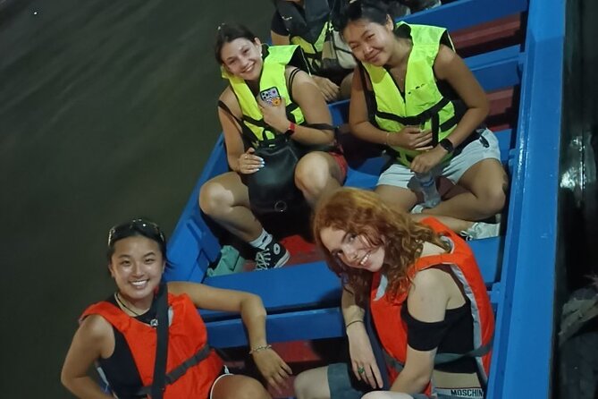 Bamboo Bicycle Tour in twilight: watch dancing Fireflies in Bangkok - Picking up a bike on Bang Krachao